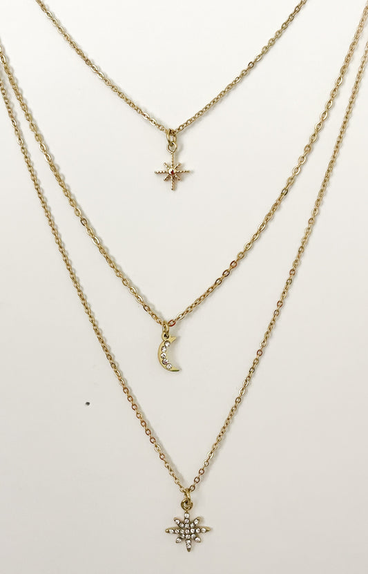 Collier triple rang Lara