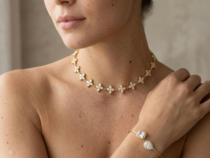 COLLIER LEÏA BLANC